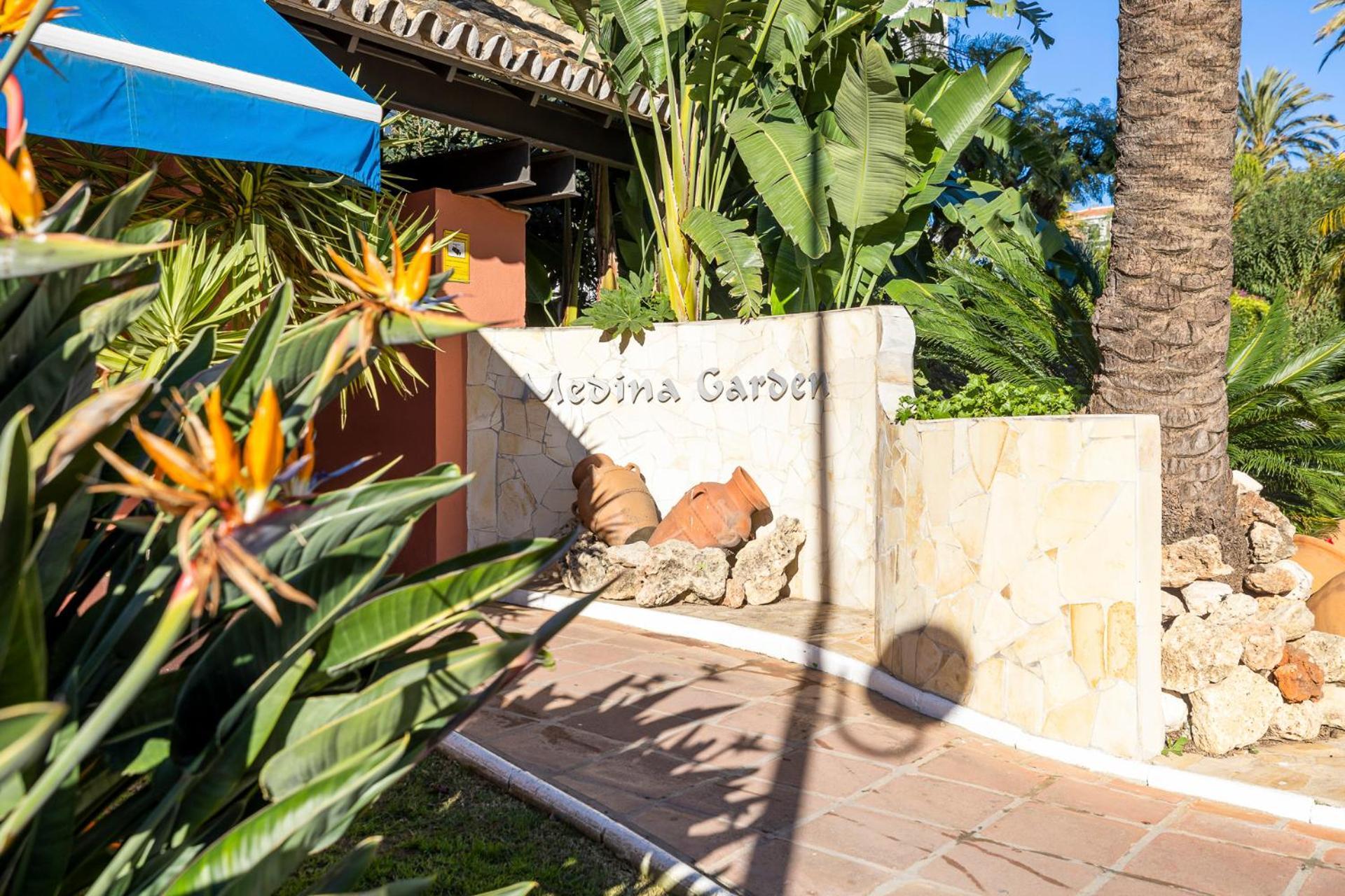 2 Bedroom Apartment in Medina Garden - Puerto Banús Marbella Buitenkant foto