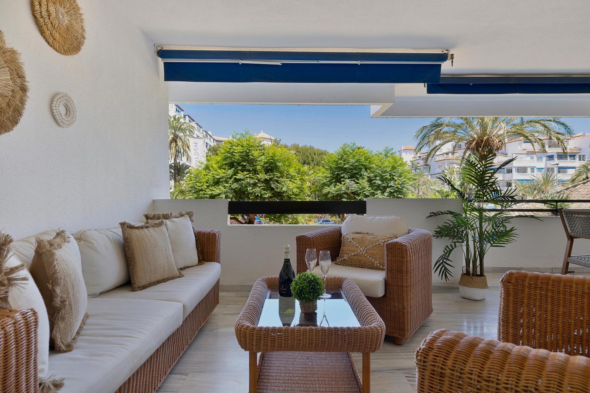 2 Bedroom Apartment in Medina Garden - Puerto Banús Marbella Buitenkant foto