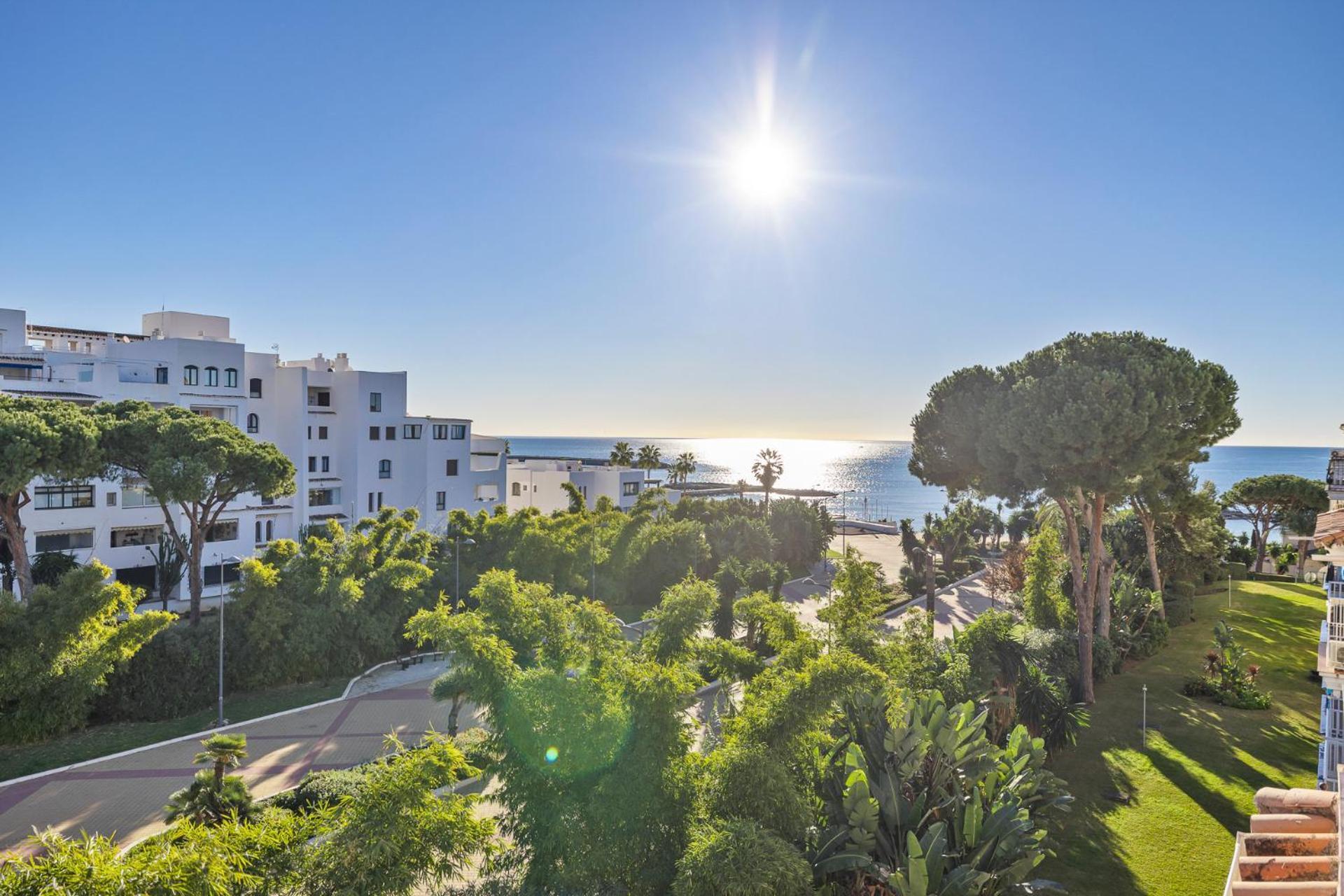 2 Bedroom Apartment in Medina Garden - Puerto Banús Marbella Buitenkant foto