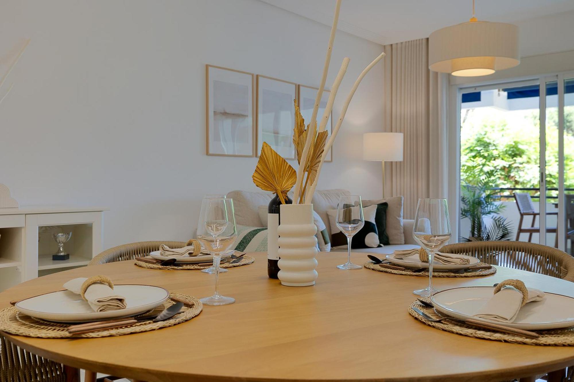 2 Bedroom Apartment in Medina Garden - Puerto Banús Marbella Buitenkant foto